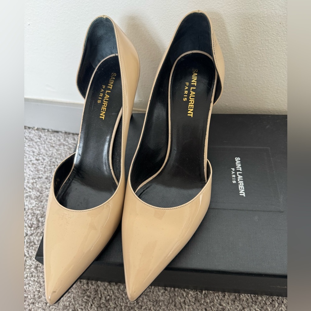 Saint Laurent Paris Nude Heels. Size 39.5